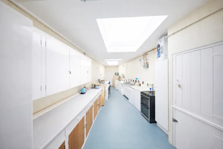 winchester-lido-kitchen